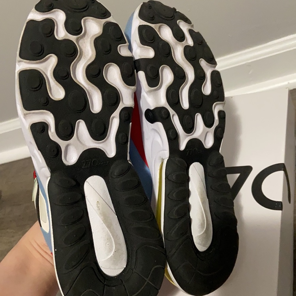 Air max 270 react - Picture 4 of 6